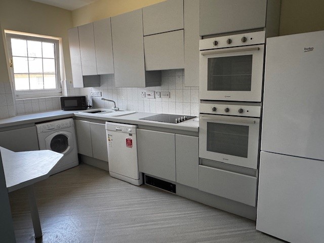 2 bedroom apartment to rent - Brighton Marina Village, Brighton, BN2 - Property View 1