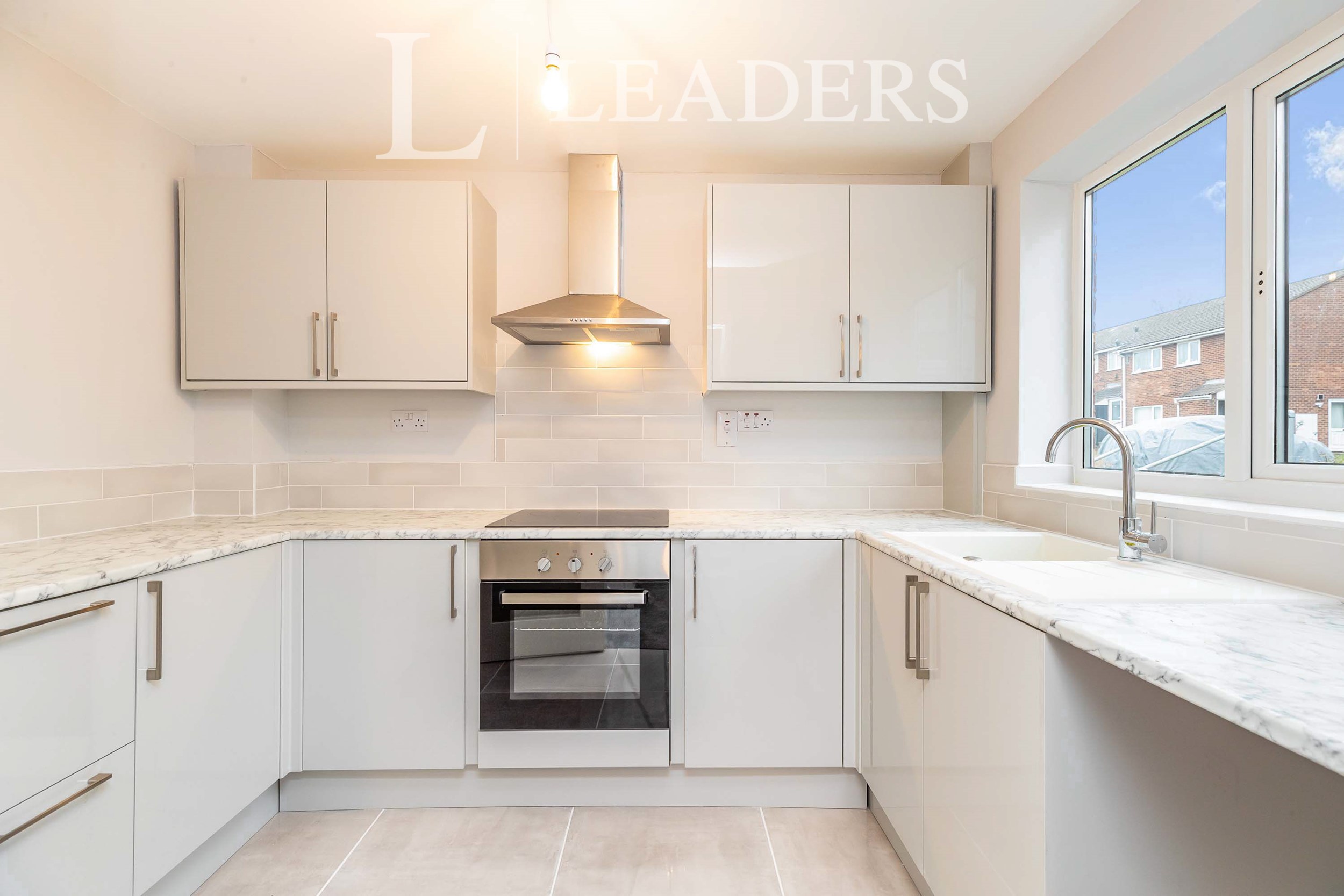 3 bed house for rent in Meadow Gardens, Buckingham, Buckinghamshire, MK18