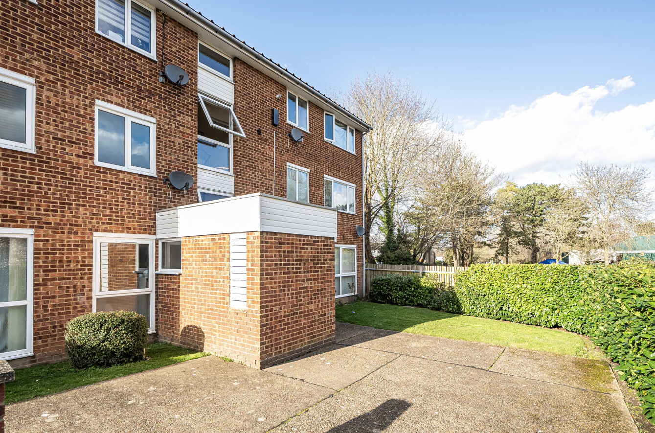 Hartscroft, Linton Glade, Croydon, CR0