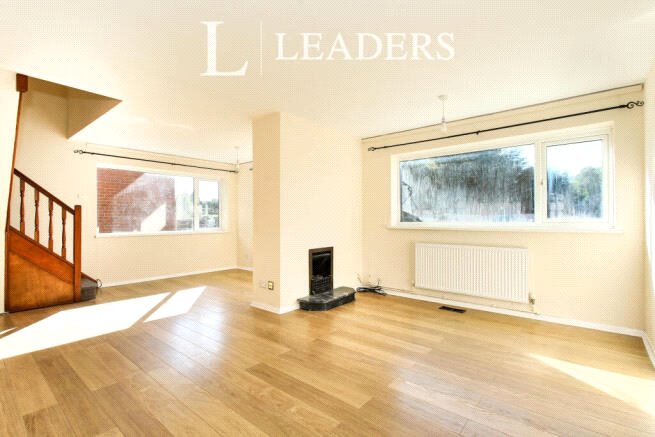 4 bedroom house to rent - Como Place, Newcastle, ST5 - Property View 1