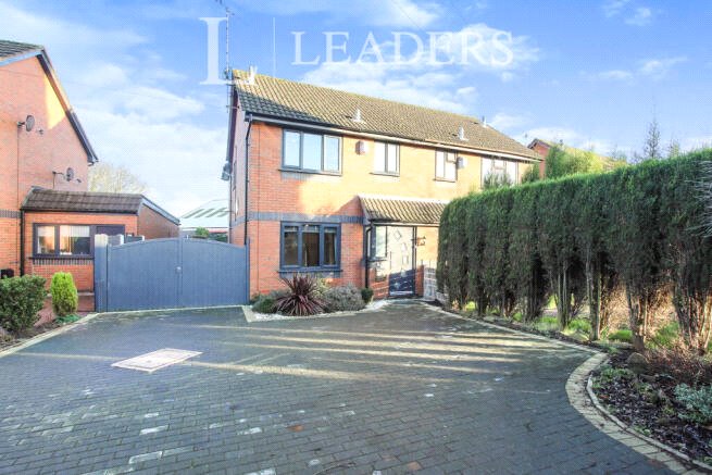 3 bedroom house to rent - Red Lion Square, Chesterton, ST5 - Property View 1