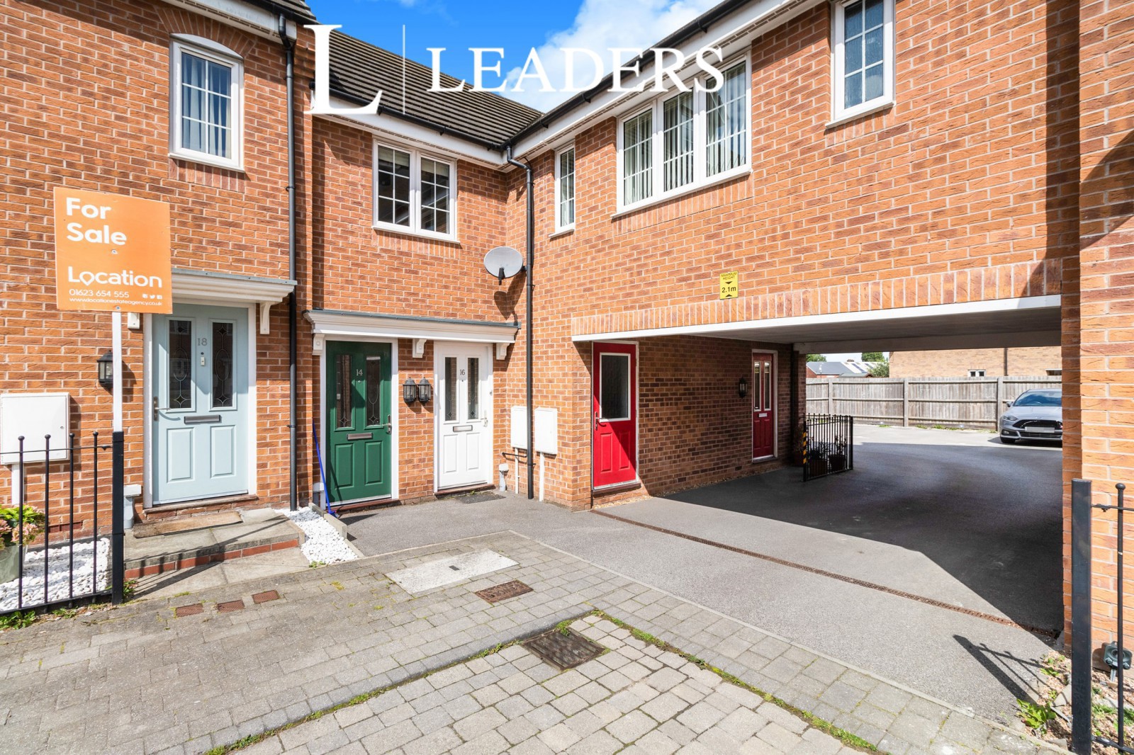 Oak Tree Close