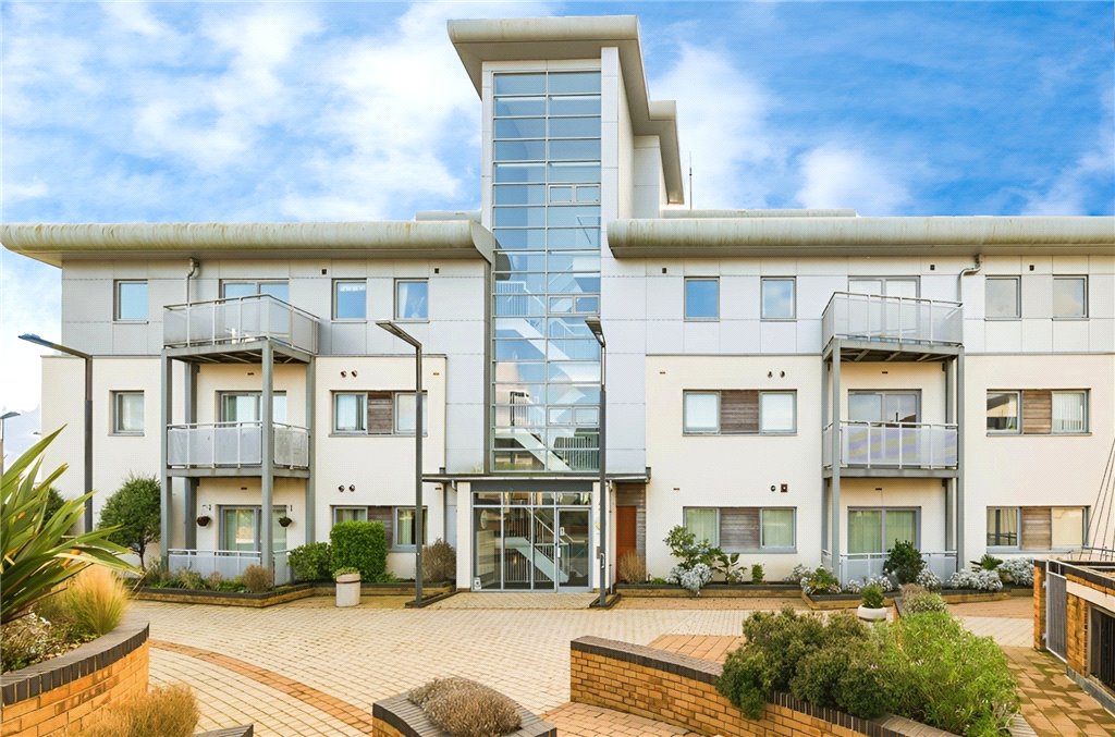 2 bedroom apartment for sale - Stone Close, Poole, Dorset, BH15 - Property View 2