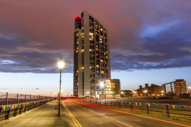 2 bedroom apartment to rent - Alexander Tower, 19 Princes Parade, Liverpool, L3 - Property View 1