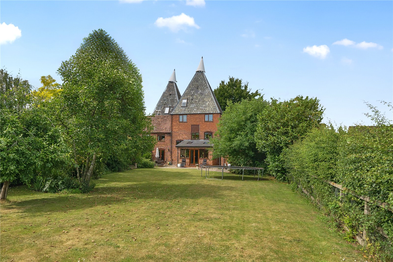 Main Road, Kempsey, Worcester, Worcestershire, WR5
